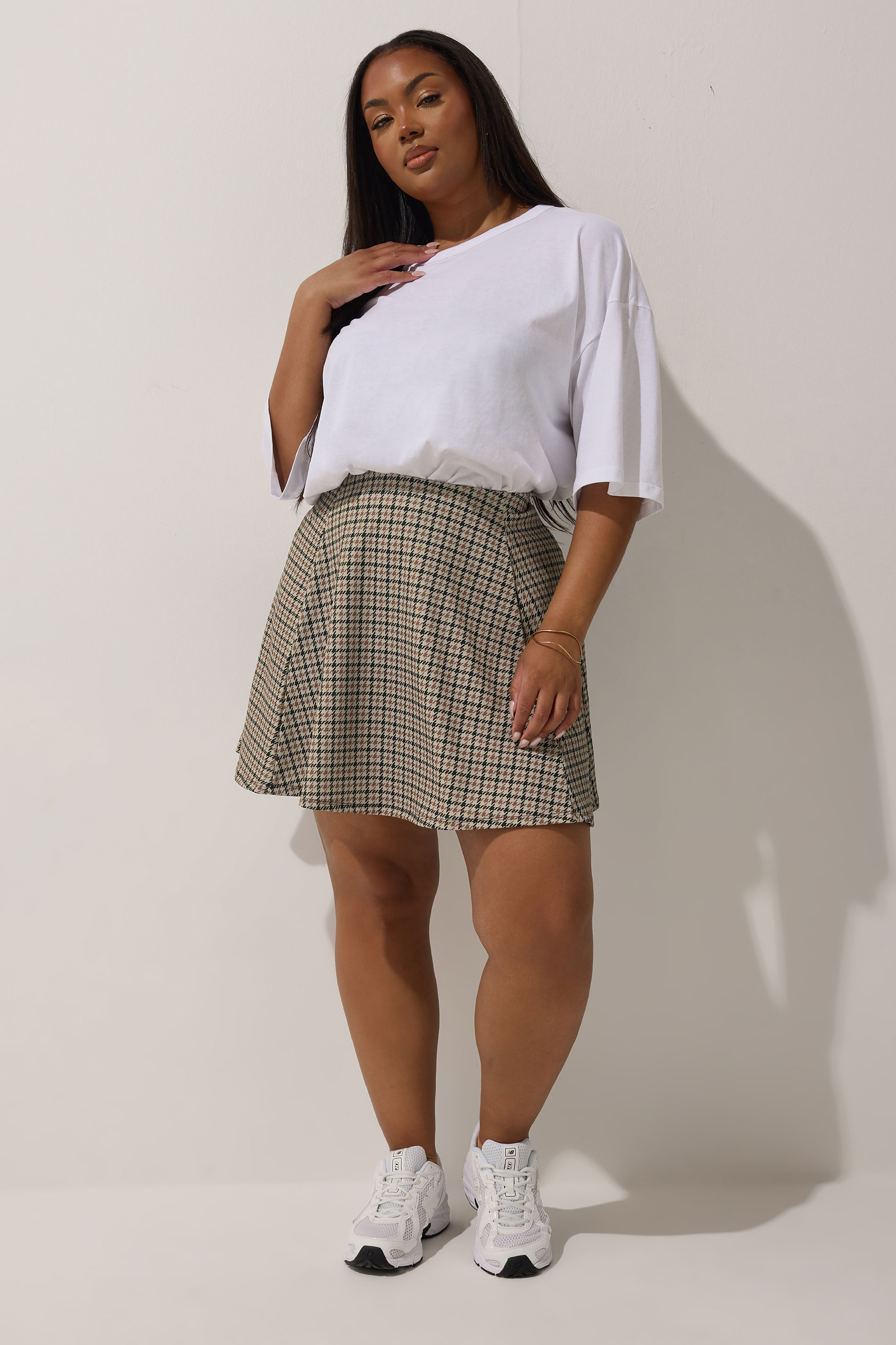 LIMITED COLLECTION Plus Size Brown Dogtooth Check Skirt | Yours Clothing 3