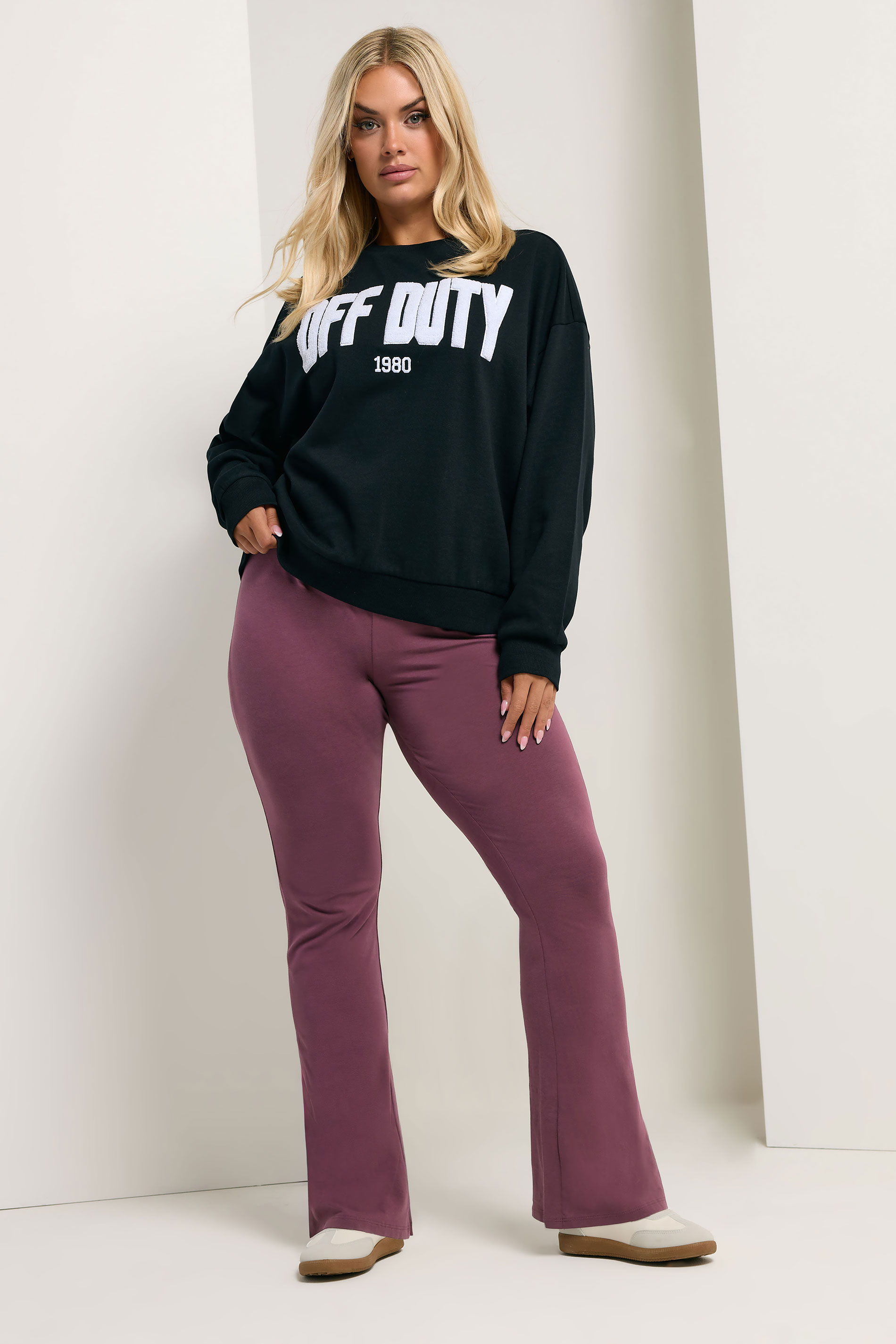 YOURS Plus Size Burgundy Red Flared Leggings | Yours Clothing 3