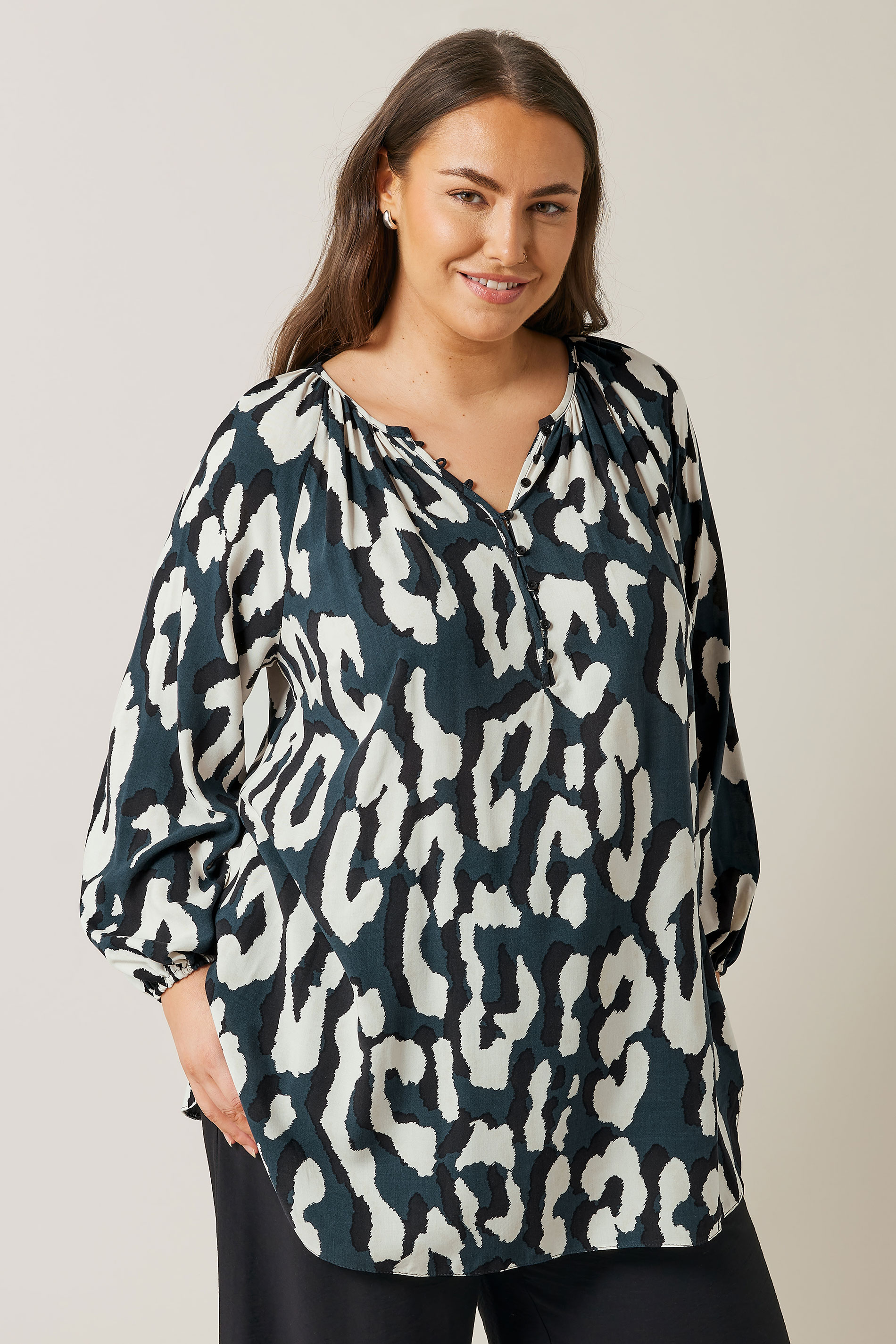 EVANS Plus Size Navy Blue Animal Print Long Sleeve Blouse | Evans 1